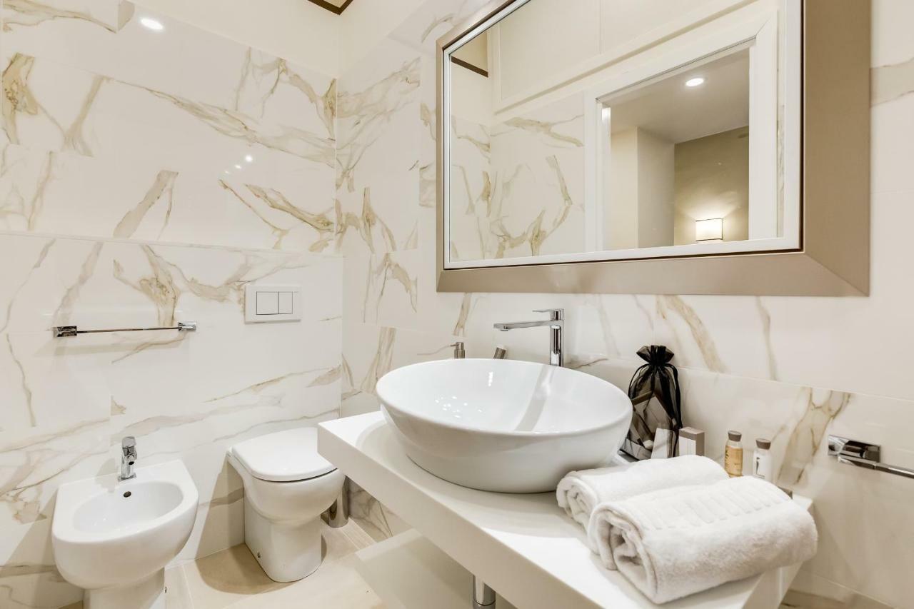 ローマTrevi Chic Houseアパートメント エクステリア 写真