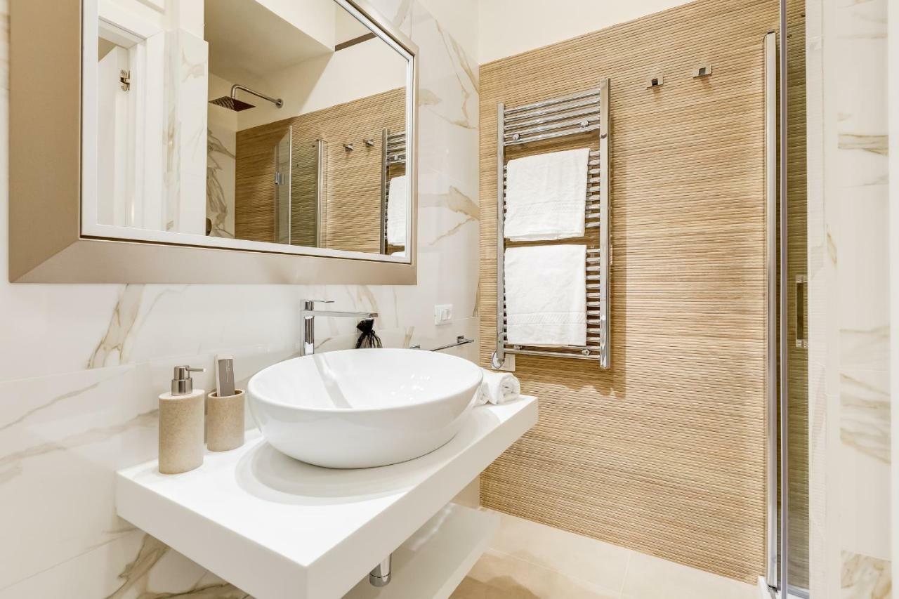 ローマTrevi Chic Houseアパートメント エクステリア 写真